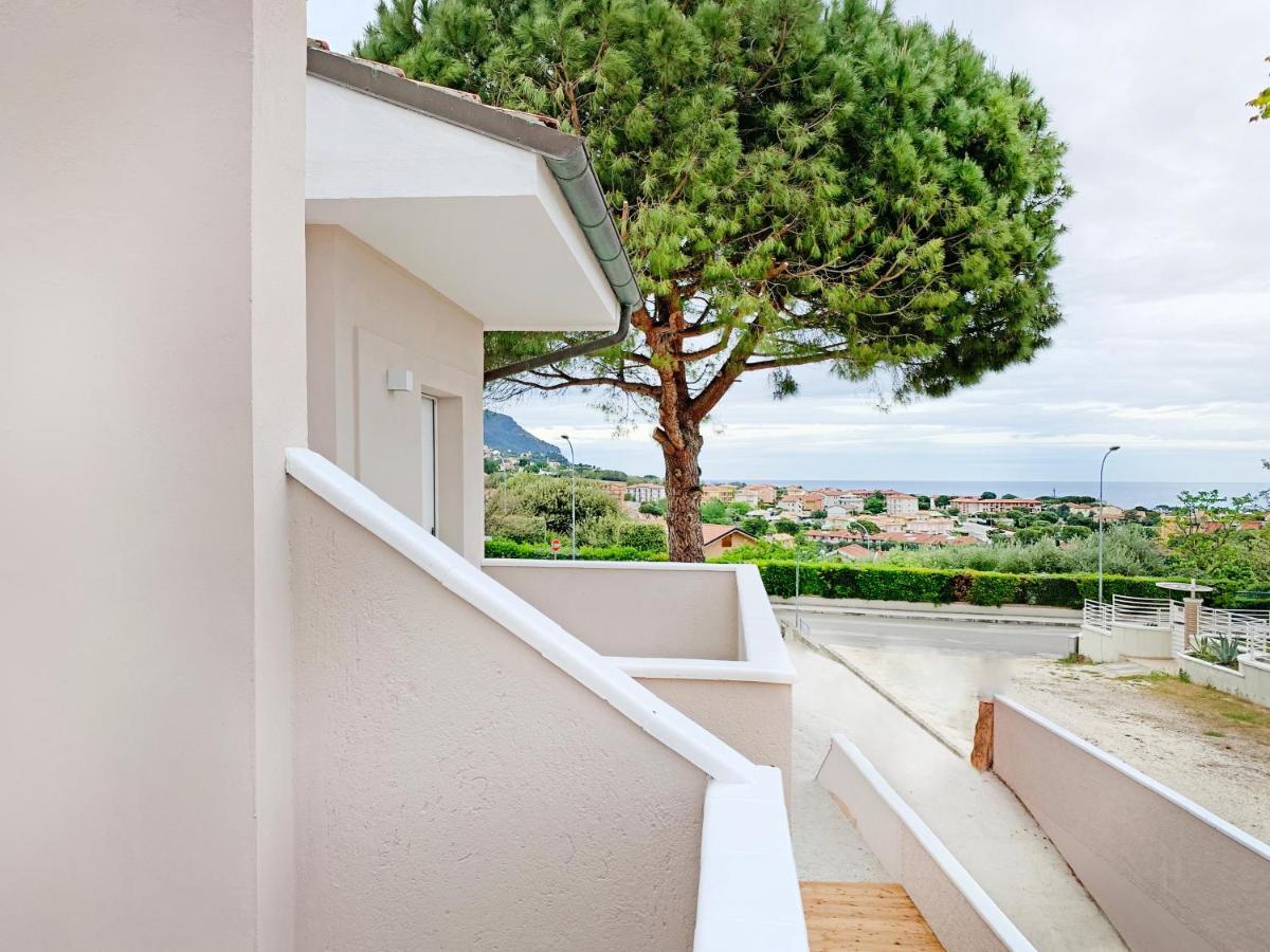 Balconi Del Conero Aparthotel Numana Exterior foto